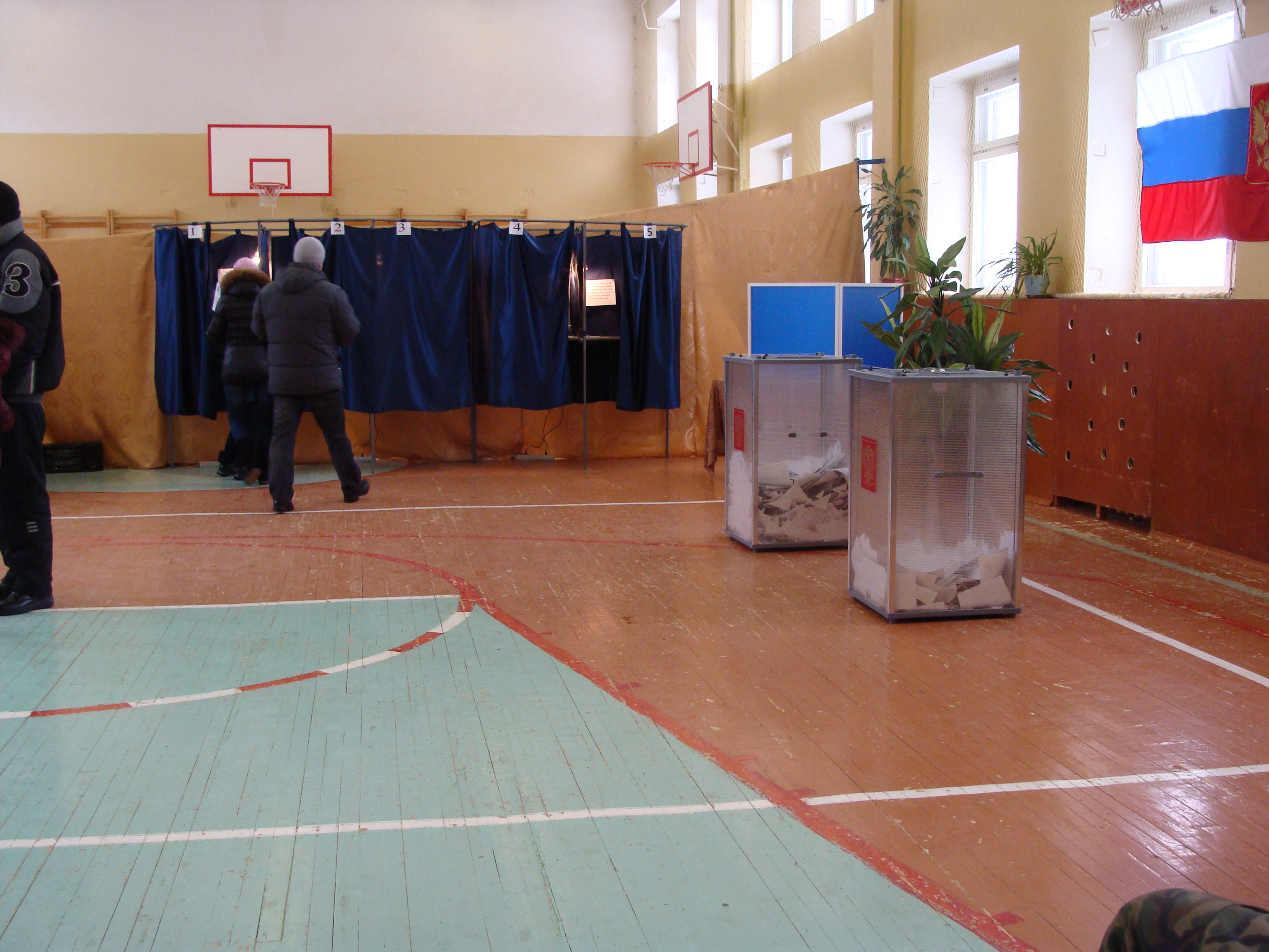 2500 общественных наблюдателей работают на избирательных участках Нижегородской области