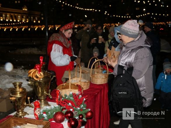 Прямиком в русскую сказку: как выглядит новогодняя локация — 2026 на Нижегородской ярмарке - фото 50