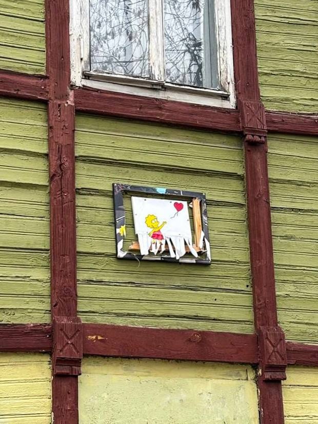 Еще одна картина с Симпсонами появилась в Студеном квартале - фото 1