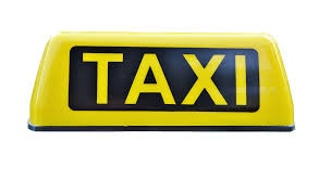 Ударивший нижегородку водитель такси пожаловался на ее агрессивное поведение