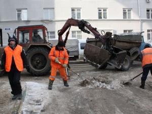Около 2800 дворников убирают придомовые территории в Нижнем Новгороде