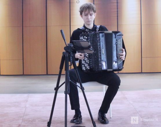 С блинами и в сугробах: как прошла Масленица в Нижнем Новгороде — фоторепортаж - фото 124