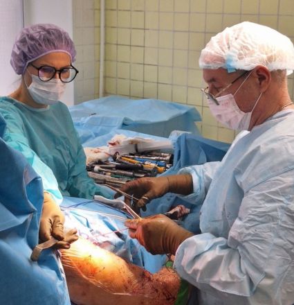 Нижегородские врачи установили пациенту российский эндопротез плечевого сустава  - фото 1