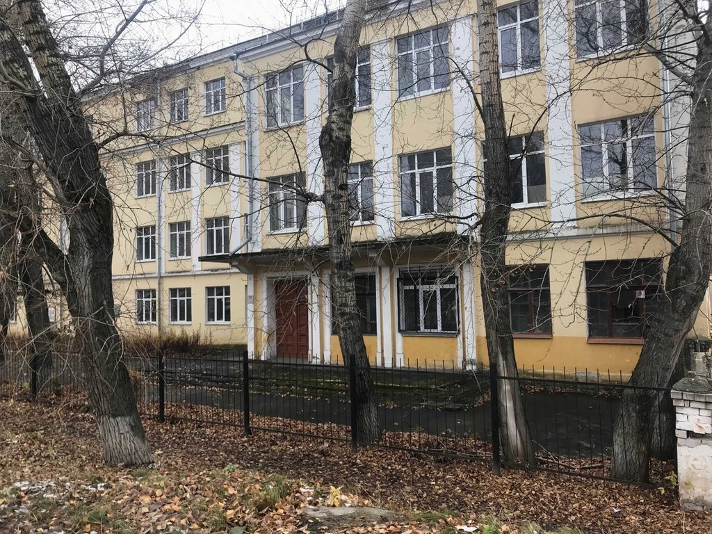 Здание школы № 121 в Нижнем Новгороде признали ограниченно работоспособным - фото 1
