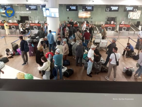 Около 500 пассажиров задержанных рейсов ждут вылета в нижегородском аэропорту - фото 3
