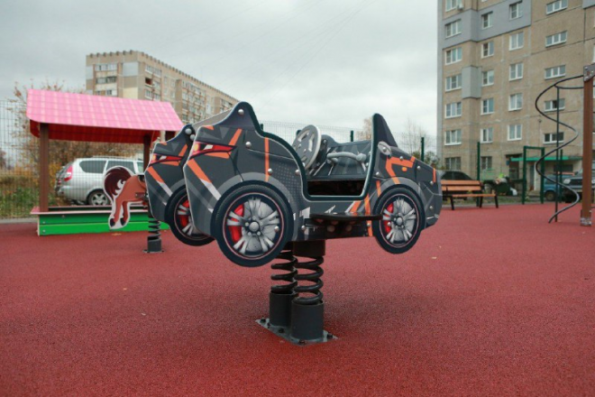 Глава Дзержинска оценил благоустройство дворов - фото 5