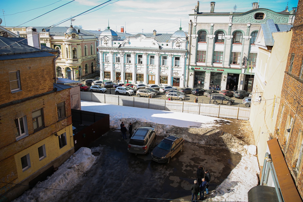 Археологические работы проводятся на месте будущего храма на Рождественской