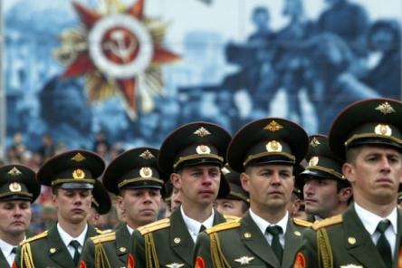 Какие зарплаты у офицерского состава армии России