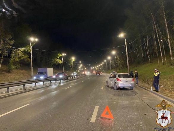 Опубликованы фото с места ДТП у Мызинского моста в Нижнем Новгороде - фото 1