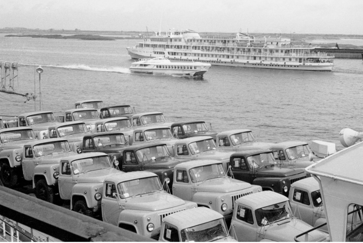 Как выглядела и менялась Стрелка в Нижнем Новгороде: архивные фото - фото 3