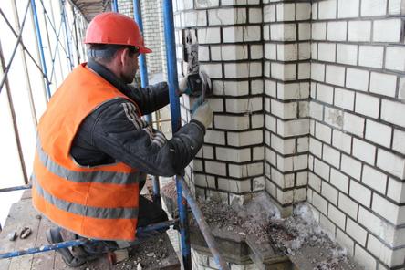 Работы по усилению стен начались в здании нижегородской фабрики &laquo;Маяк&raquo;