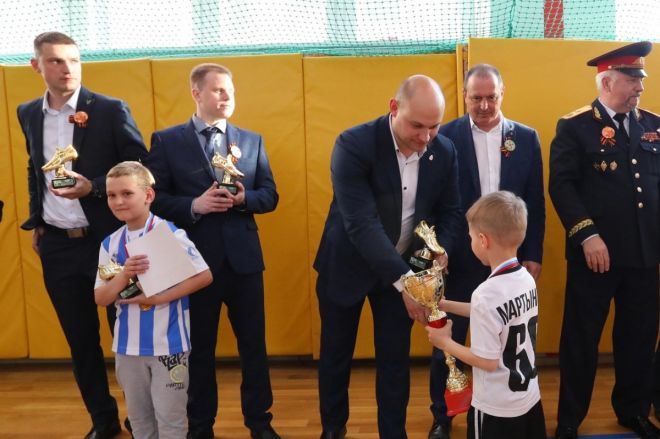 Лучшие детские команды по мини-футболу наградили в Мининском университете - фото 3