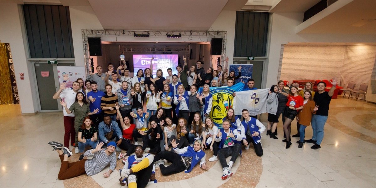 Студенты НГЛУ стали победителями Всероссийского молодежного форума в Сочи - фото 1