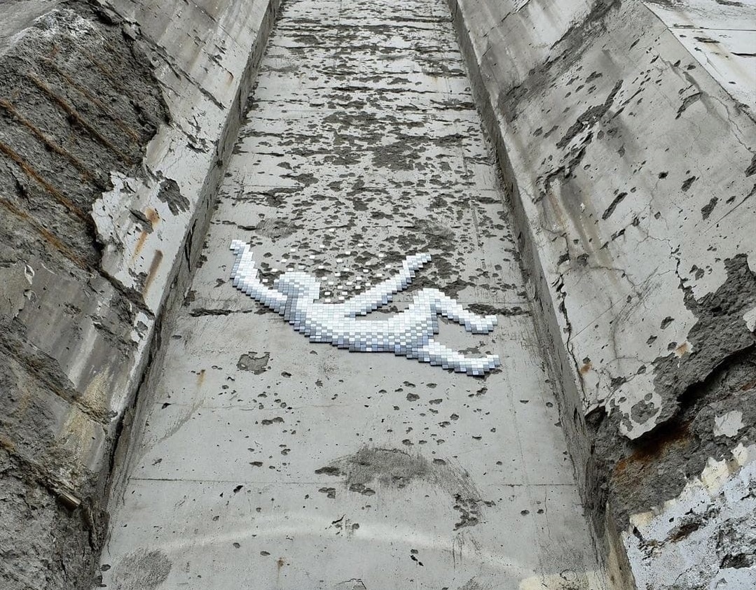 Новый стрит-арт появился на одной из опор метромоста в Нижнем Новгороде - фото 1