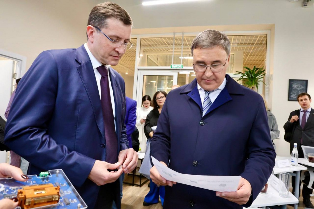 Министр Фальков посетил нижегородский ИТ-кампус «Неймарк» - фото 1