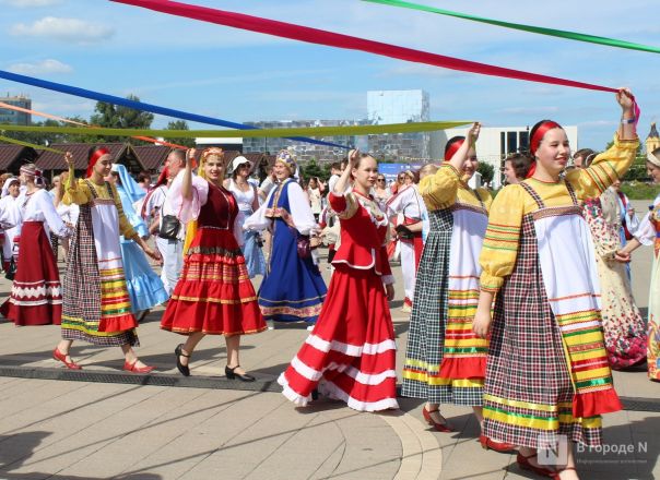Масштабный гастрофест и концерты: как прошел День России в Нижнем Новгороде &mdash; фоторепортаж - фото 134