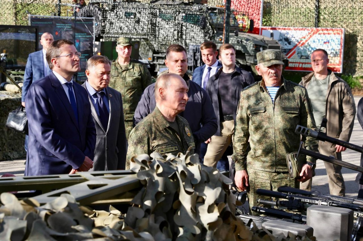 Глеб Никитин опубликовал фото учений с Путиным в Нижегородской области - фото 1