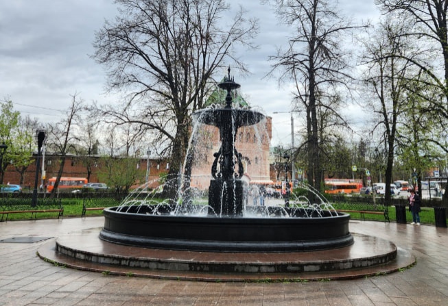 Главный городской фонтан запустили в Нижнем Новгороде  - фото 1